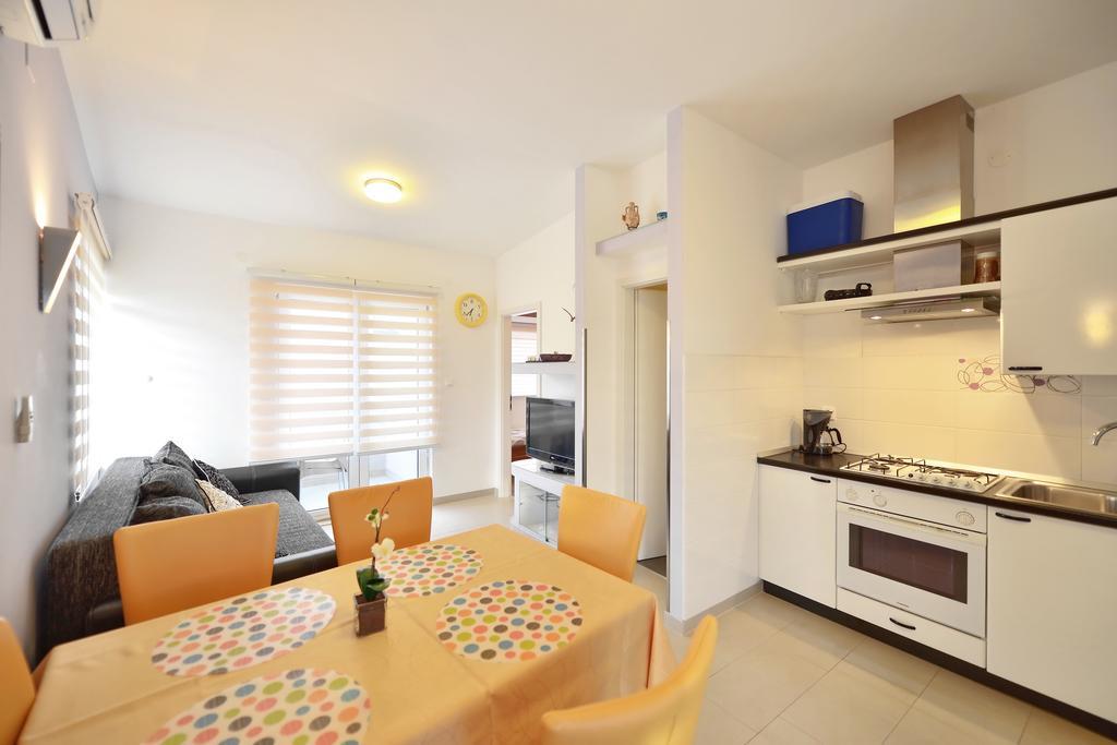 Mutogras Apartment *