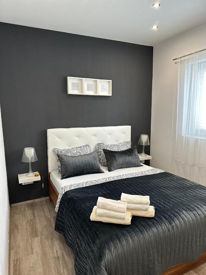Apartment Mutogras