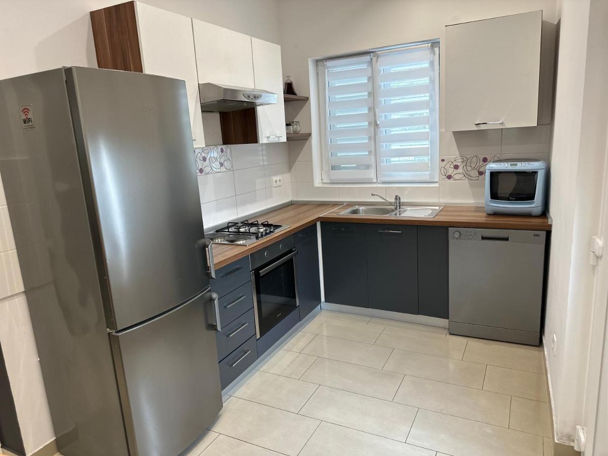 Apartment Mutogras